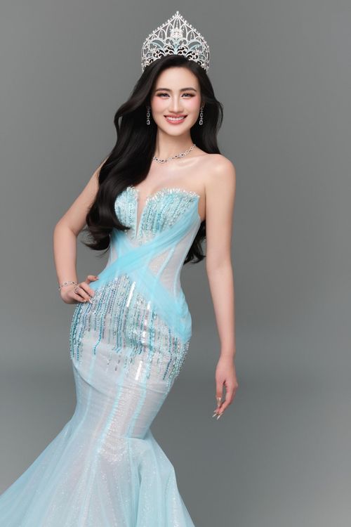 Hoa hậu Ý Nhi kết thúc nhiệm kỳ gần 3 năm.