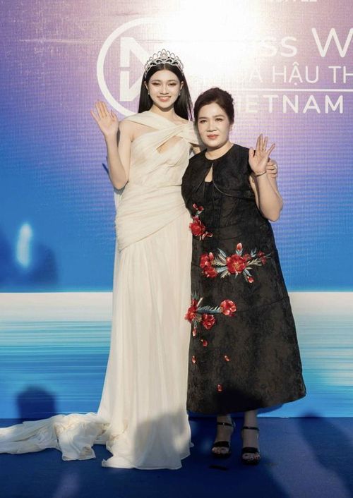 Minh Kiên cũng chuẩn bị kết thúc nhiệm kỳ Á hậu 1 Miss World Vietnam 2023.
