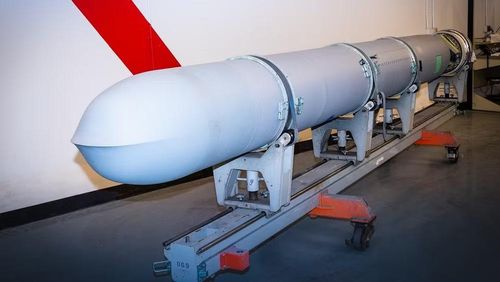Giới chức quân sự Mỹ đang mô tả kho dự trữ tên lửa hành trình Tomahawk ở Trung Đông "ở mức thấp đáng báo động", trong khi một vài chính trị gia khác cảnh báo nếu không can thiệp, Lầu Năm Góc sẽ gần như cạn kiệt số lượng cơ số đạn dùng để chiến đấu.