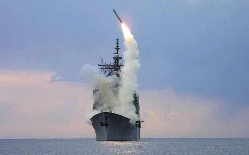 Bài báo cho biết, phiên bản mới nhất của tên lửa Tomahawk có giá lên tới 3,6 triệu USD mỗi quả, tức là chi phí đã lên tới hơn 3 tỷ USD. Trong những năm gần đây, Tomahawk chỉ được mua với số lượng nhỏ khi 57 tên lửa được đưa vào ngân sách quốc phòng năm ngoái.
