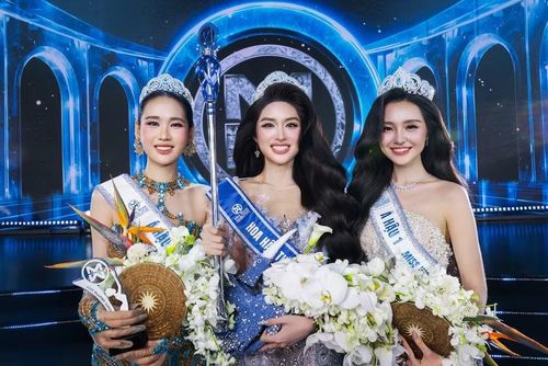 Tân hoa hậu Phan Phương Oanh và hai á hậu. Ảnh: BTC