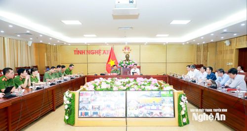 Quang cảnh hội nghị tại điểm cầu UBND tỉnh Nghệ An. Ảnh: Thành Duy