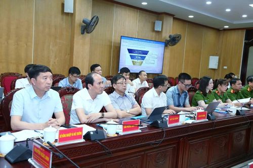 Các đại biểu tham dự hội nghị tại điểm cầu tỉnh Thanh Hóa.
