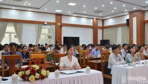 Các đại biểu dự hội nghị. Ảnh: Phương Hằng