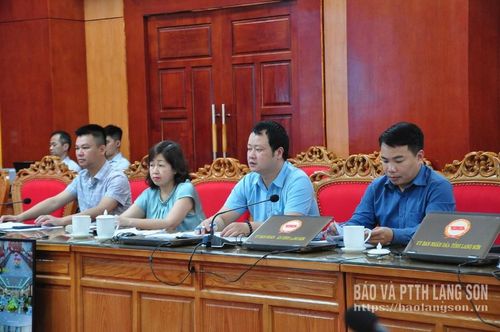 Các đại biểu dự hội nghị tại điểm cầu tỉnh
