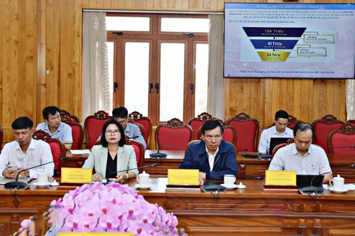 Các đại biểu tham dự tại điểm cầu Lâm Đồng
