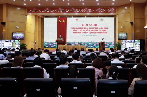 Hội nghị triển khai công tác đo đạc, lập bản đồ địa chính, đăng ký đất đai, lập hồ sơ địa chính và xây dựng, hoàn thiện cơ sở dữ liệu quốc gia về đất đai.