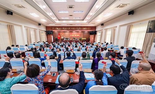 Kỳ họp thứ nhất HĐND tỉnh Cà Mau khóa XI thành công tốt đẹp, tạo tiền đề quan trọng để thực hiện thắng lợi các mục tiêu phát triển trong nhiệm kỳ mới.