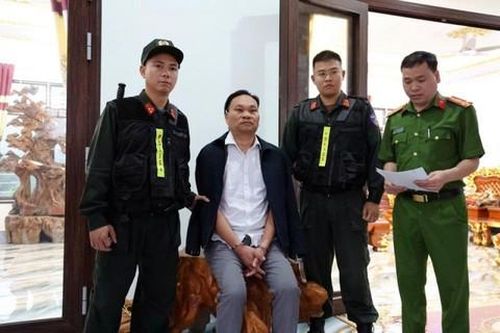 Đối tượng Lý Văn Hai thời điểm vừa bị Công an tỉnh Phú Thọ bắt giữ