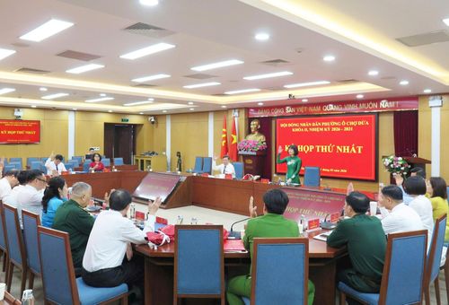 Quang cảnh kỳ hop. Ảnh: PV