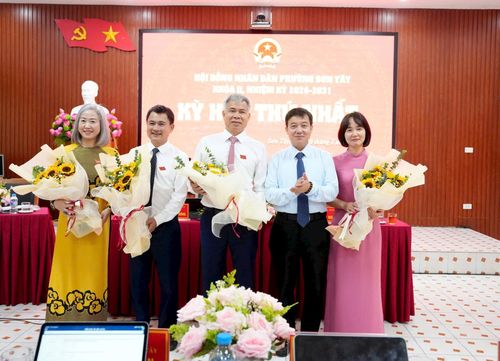 Đại biểu HĐND phường Sơn Tây khóa II, nhiệm kỳ 2026 - 2031. Ảnh: Lan Anh