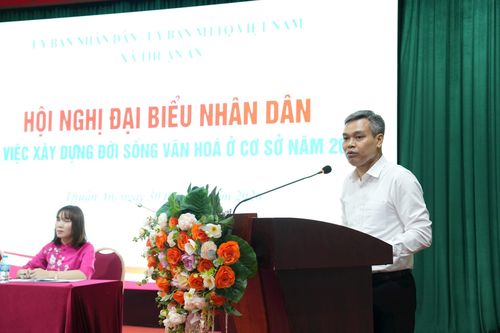 Phó Bí thư Thường trực Đảng ủy xã Thuận An Đào Xuân Trường phát biểu chỉ đạo tại hội nghị. Ảnh: Vân Thư