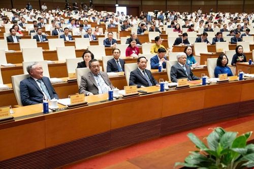 Các đồng chí lãnh đạo Đảng, Nhà nước dự hội nghị 