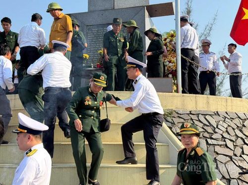 Hoạt động về nguồn, tri ân luôn được Lữ đoàn Đặc công Hải quân 126 quan tâm và tổ chức thường niên.