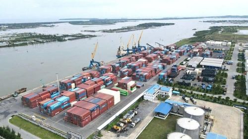Doanh nghiệp tại Đà Nẵng kiến nghị, cần kiểm soát chặt các loại phụ phí phát sinh trong chuỗi logistics.