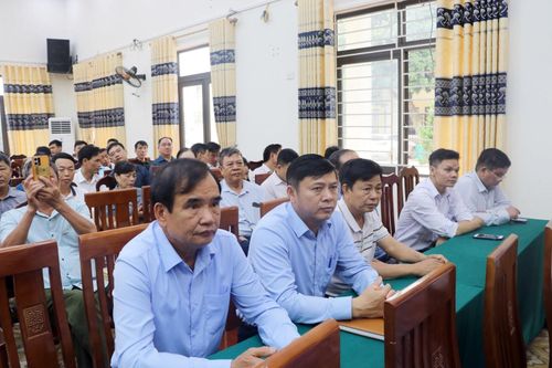 Các đại biểu dự hội nghị. Ảnh: Hồng Đào.