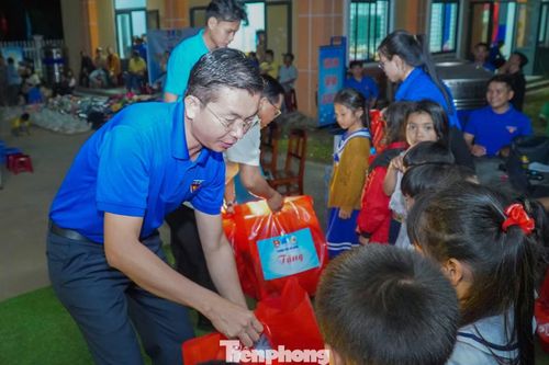  "Thông qua các hoạt động thiết thực như: hỗ trợ an sinh xã hội, thực hiện các công trình, phần việc thanh niên…, chương trình góp phần chung tay xây dựng các xã biên giới ngày càng phát triển, vững mạnh”, anh Duân nói. 