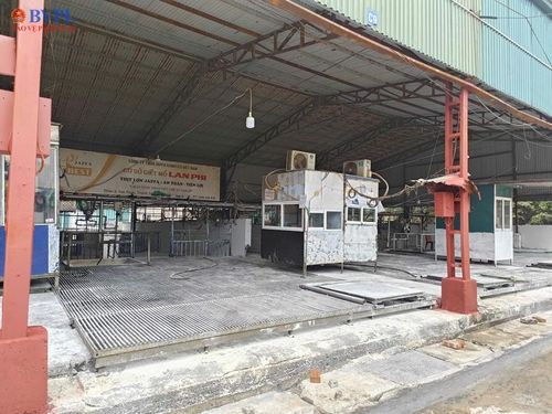 Bên trong cơ sở giết mổ tập trung có khoảng 20 cơ sở giết mổ hoạt động.