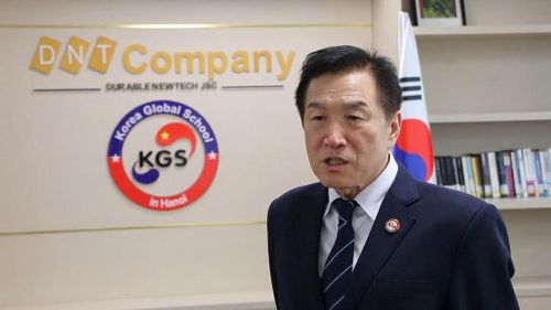 Ông Jeong Young Oh, Hiệu trưởng Hệ thống Trường liên cấp quốc tế KGS. Ảnh: Minh Hằng - TTXVN
