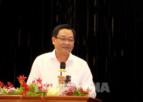 Phó Giám đốc Sở Công thương tỉnh Vĩnh Long Phạm Phước Trãi phát biểu tại chương trình. Ảnh: Phúc Sơn – TTXVN