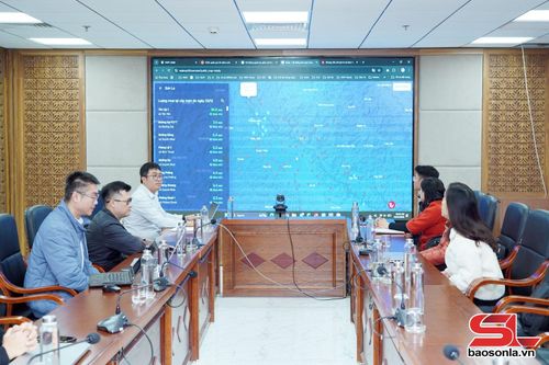 Chi cục Thủy lợi và Tài nguyên nước, Sở Nông nghiệp và Môi trường tập huấn kỹ năng sử dụng ứng dụng Vrain.