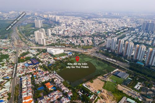  Vị trí khu đất dự kiến xây ga Thủ Thiêm - điểm giao của nhiều tuyến đường sắt tốc độ cao trong tương lai. Ảnh: Quỳnh Danh. 