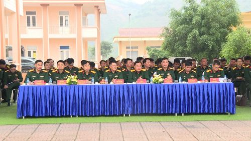 Các đại biểu dự huấn luyện điểm dân quân tự vệ năm 2026.