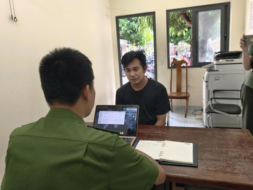 Công an lấy lời khai Quách Quang Đại 