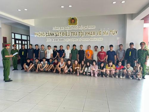 Công an TP HCM quyết tâm vì bình yên, hạnh phúc của người dân TP; kiên định vì mục tiêu phấn đấu xây dựng TP HCM không ma túy vào năm 2030.