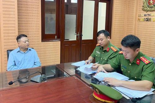 Shark Nguyễn Hòa Bình bị khởi tố hồi tháng 10/2025.