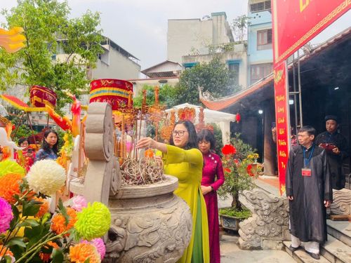 Đình Hạ Yên Quyết – di tích kiến trúc nghệ thuật tiêu biểu, lưu giữ dấu ấn văn hóa làng khoa bảng giữa lòng Hà Nội. (Ảnh:PV)