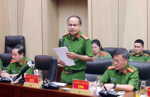 Thượng tá Hồ Văn Hùng, Phó Cục trưởng Cục Cảnh sát điều tra tội phạm về tham nhũng, kinh tế, buôn lậu, Bộ Công an thông tin tại Họp báo về vụ án liên quan hệ sinh thái của Mailisa.