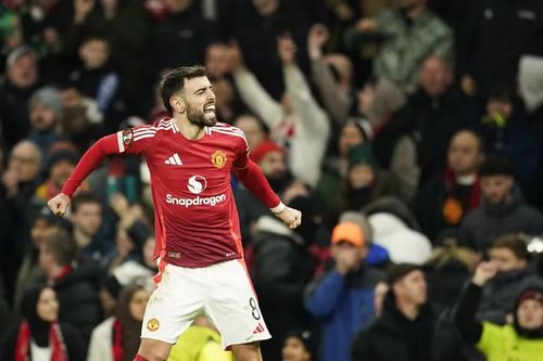 Tiền vệ Bruno Fernandes được vinh danh Cầu thủ xuất sắc nhất tháng 3 của Ngoại hạng Anh.