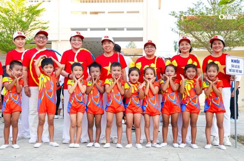 Đây là hoạt động thể thao quần chúng dành cho mọi lứa tuổi.