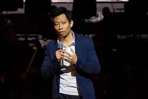 Kiến trúc sư Hoàng Vũ Lân phát biểu khai mạc chương trình.