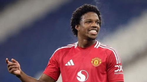 Trong khi đó, Tyrell Malacia nhiều khả năng sẽ rời Old Trafford khi hợp đồng của anh sắp hết hạn.