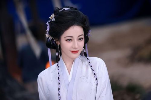 Giai đoạn đỉnh cao của Địch Lệ Nhiệt Ba dường như đang trôi qua.