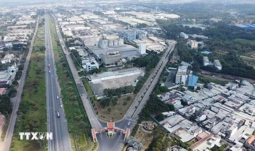 Một góc Khu công nghiệp Biên Hòa 2. (Ảnh: Công Phong/TTXVN)