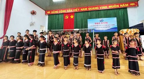  Đội Cồng chiêng thanh thiếu nhi xã Ia Krêl biểu diễn tại các sự kiện quan trọng của xã. Ảnh: Rơ Lan Chang 