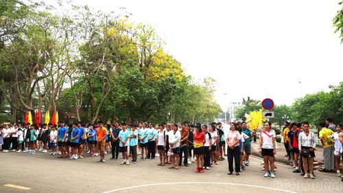 Các vận động viên tham gia hội thi.