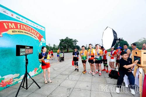 Các vận động viên còn được tham gia hoạt động chụp ảnh lấy ngay - Photobooth.