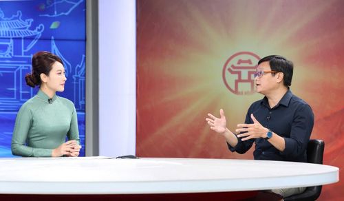 Ông Nguyễn Thế Sơn, giảng viên Trường Khoa học liên ngành và Nghệ thuật, Đại học Quốc gia Hà Nội trao đổi tại chương trình. Ảnh: Thanh Hải