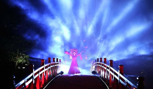 Đặc sắc tour đêm "Ngọc Sơn - Đêm huyền bí". Ảnh: Viết Thành