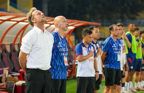  HLV Polking và các cộng sự đang có một "cỗ máy hủy diệt" đáng gờm ở V-League. Ảnh: CHC. 