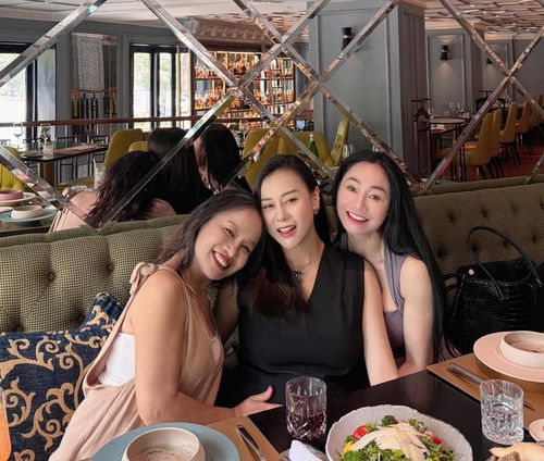 Phương Oanh đã nhận được nhiều lời động viên, quan tâm từ phía đồng nghiệp. Ảnh: FBNV