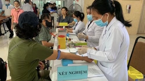Ngoài dân được làm các xét nghiệm tầm soát nhiều loại bệnh
