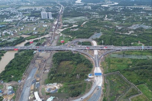 Tuyến vành đai 3 kết nối các tỉnh Đông Nam Bộ đang chuẩn bị được hoàn thành. Ảnh: Thạc Hiếu