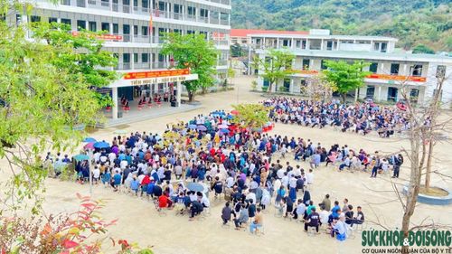 Mô hình bán trú kiểu mới đã góp phần nâng chất lượng giáo dục, tỷ lệ học sinh bỏ học giảm.