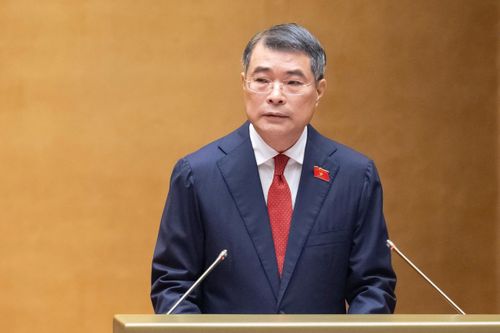  Phát biểu nhậm chức ngay sau đó, Tân Thủ tướng Lê Minh Hưng bày tỏ ý thức sâu sắc việc được bầu giữ cương vị người đứng đầu Chính phủ không chỉ là niềm vinh dự lớn lao mà còn là trách nhiệm hết sức nặng nề trước Tổ quốc, trước nhân dân, trước yêu cầu phát triển nhanh và bền vững của đất nước trong giai đoạn mới. 