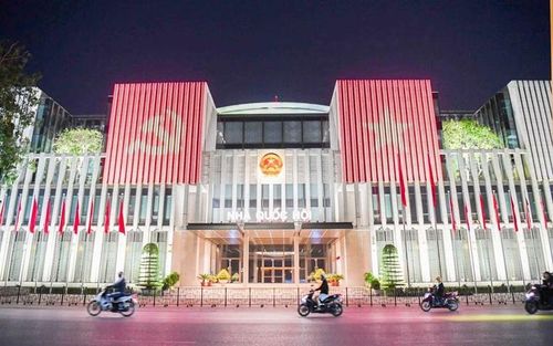 Quốc hội không chỉ là nơi ban hành luật, mà phải là nơi tạo ra "năng lực thể chế" cho quốc gia.